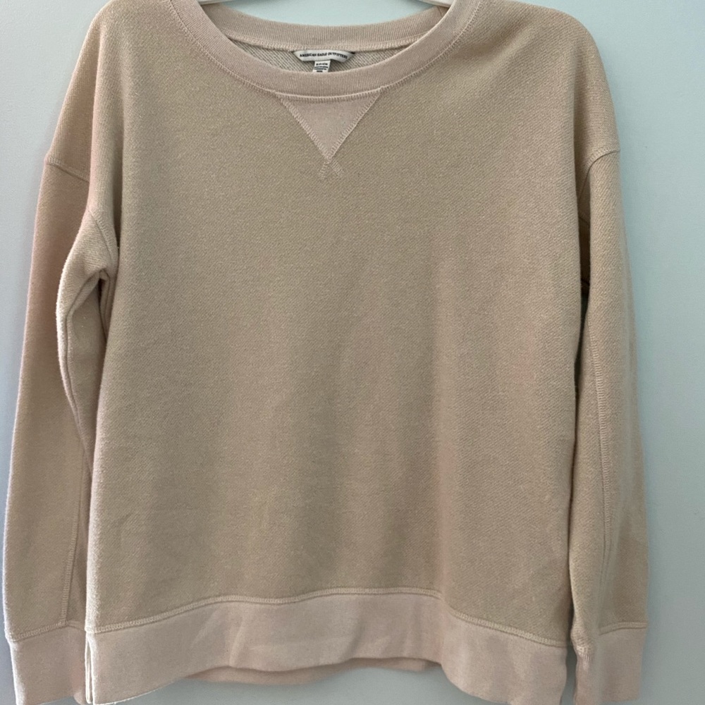 American Eagle sweatshirt
